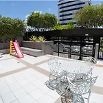 Apto completo 3qts ótima localização